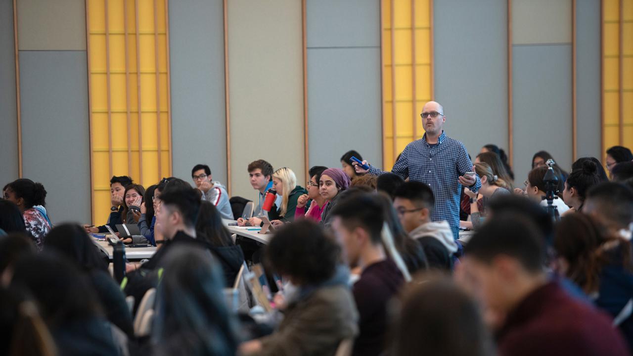Lecturer Joel Ledford teaches a class
