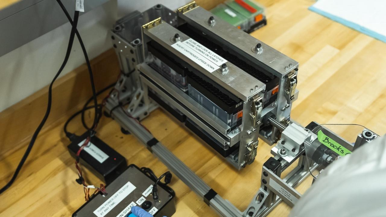 Genome center machine