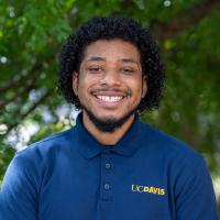 Andrew Barber headshot