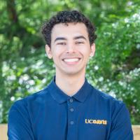 Cameron Vasquez headshot